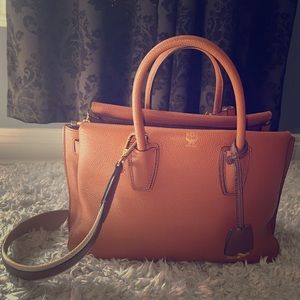 MCM gorgeous cognac bag in pebbles leather